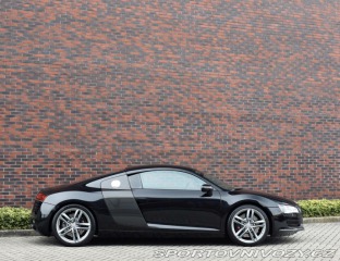 Audi R8 4.2 FSI Quattro 2014