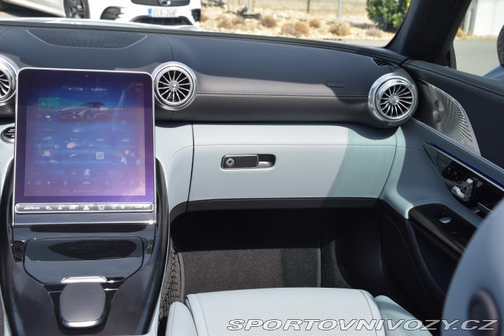 Mercedes-Benz SL AMG SL 55 4MATIC SKLADEM 2023