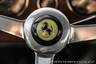 Ferrari 365 GT 2+2 1969