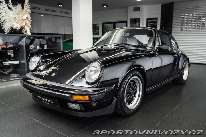 Porsche 911 Renovace/LM32 Walter Röhr 1988