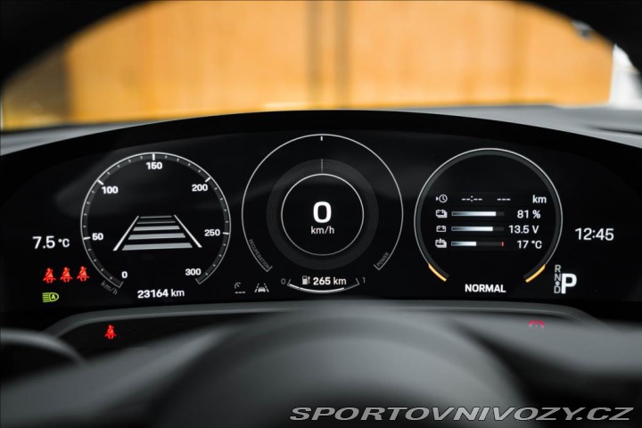 Porsche Taycan Turbo S, keramiky, karbon 2020