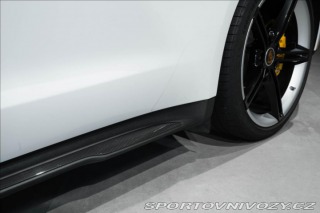 Porsche Taycan Turbo S, keramiky, karbon 2020