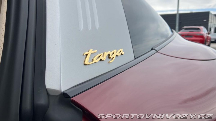 Porsche 911 Targa 4S Heritage Design 2021