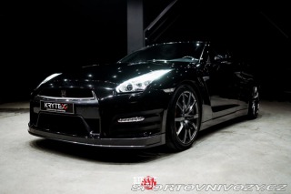 Nissan GT-R 2014