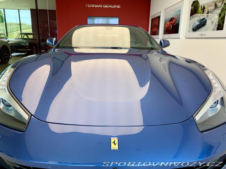 Ferrari GTC4Lusso 2. majitel CZ. V12 2018