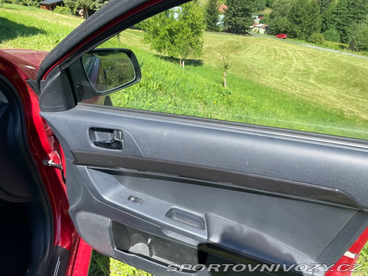 Mitsubishi Lancer EVO EVO X manuál 2008