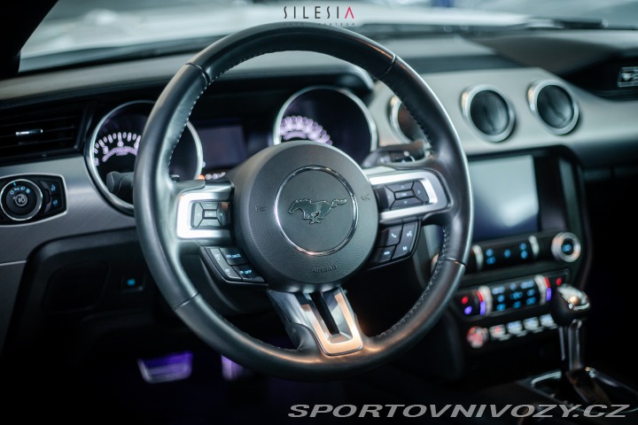 Ford Mustang 2020