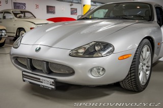 Jaguar XKR 4.2 V8 S/C coupe, servis 2003