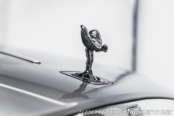 Rolls Royce Wraith Záruka/Starlight/Kame 2015