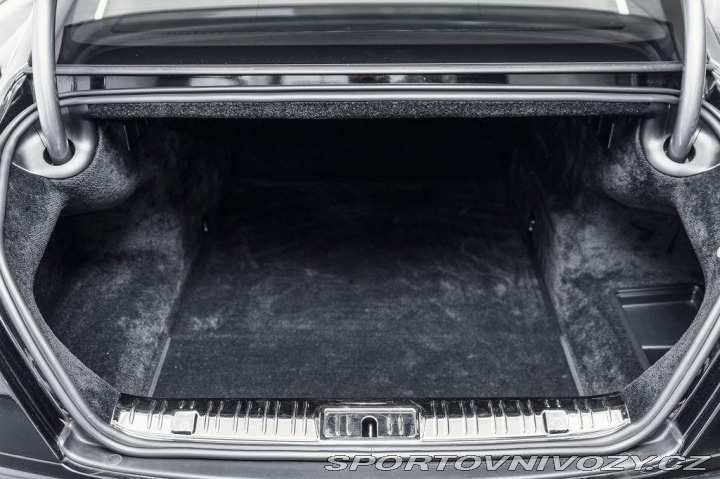 Rolls Royce Wraith Záruka/Starlight/Kame 2015