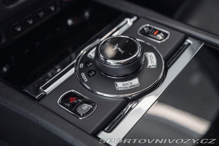 Rolls Royce Wraith Záruka/Starlight/Kame 2015