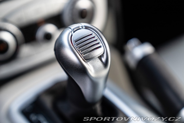 Mercedes-Benz SLR MCLAREN 2005
