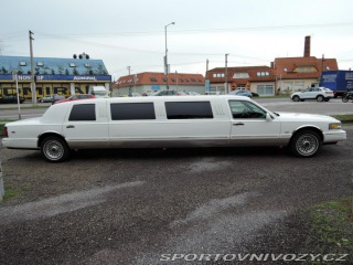 Ostatní značky Ostatní modely Lincoln Town Car Limuzína 9.m Pronájem 1995