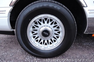 Ostatní značky Ostatní modely Lincoln Town Car Limuzína 9.m Pronájem 1995