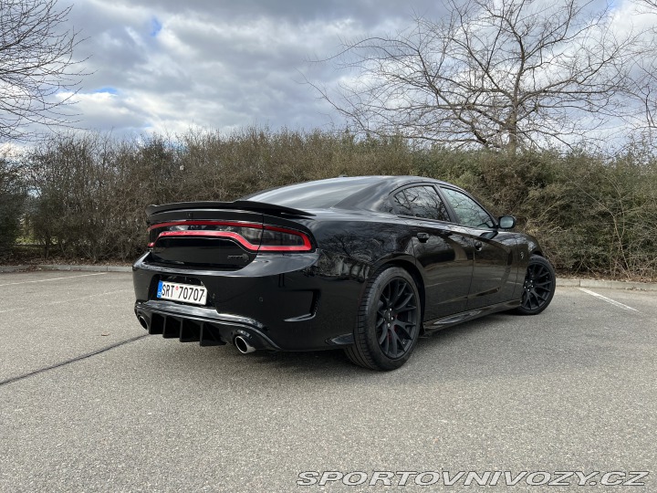 Dodge Charger SRT HELLCAT 2016