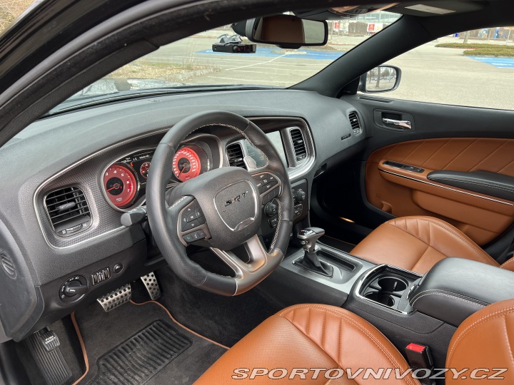 Dodge Charger SRT HELLCAT 2016