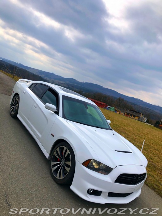 Dodge Charger SRT 8 2012