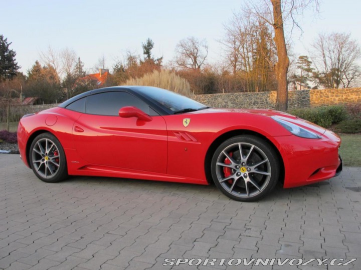 Ferrari California ČR  1.MAJITEL 2010