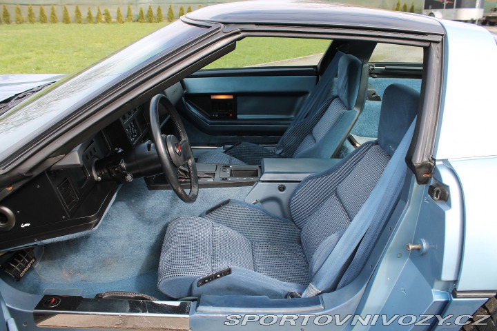 Chevrolet Corvette L98, najeto 19700 mil 1985