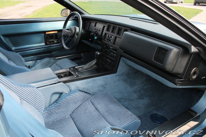 Chevrolet Corvette L98, najeto 19700 mil 1985