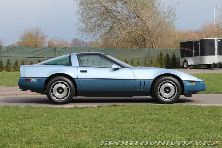 Chevrolet Corvette L98, najeto 19700 mil 1985