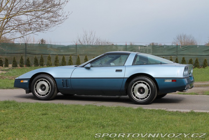Chevrolet Corvette L98, najeto 19700 mil 1985