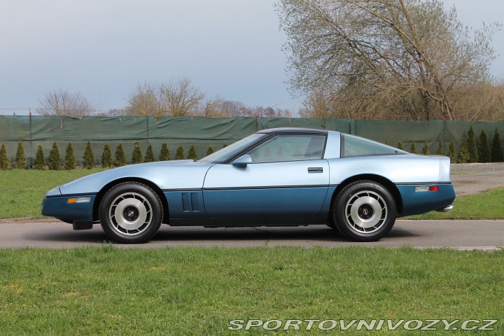 Chevrolet Corvette L98, najeto 19700 mil 1985