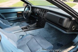 Chevrolet Corvette L98, najeto 19700 mil 1985