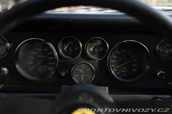Ferrari Dino 208 GT4 1976