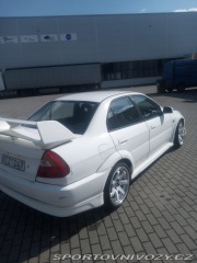 Mitsubishi Lancer EVO JDM RHD Evo 6 bílé 1999