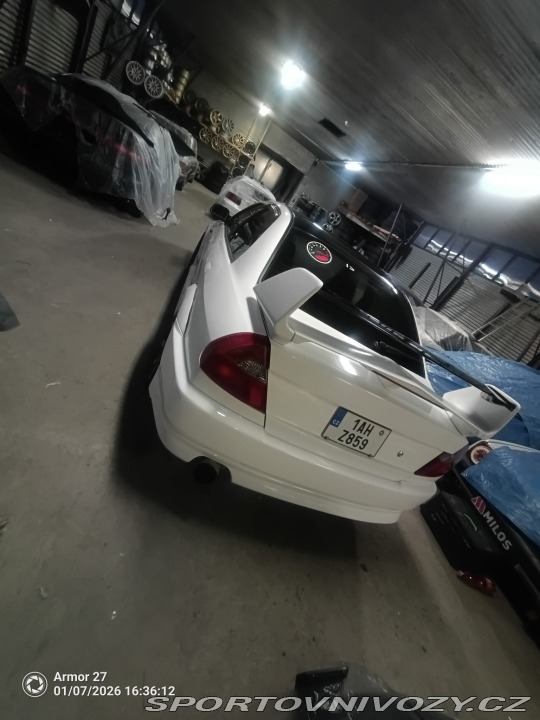 Mitsubishi Lancer EVO 6 LHD 1999 bílé pěkné 1999