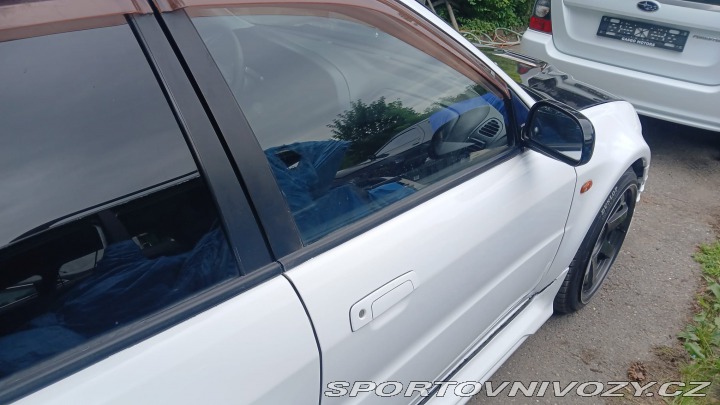 Mitsubishi Lancer EVO 6 LHD 1999 bílé pěkné 1999