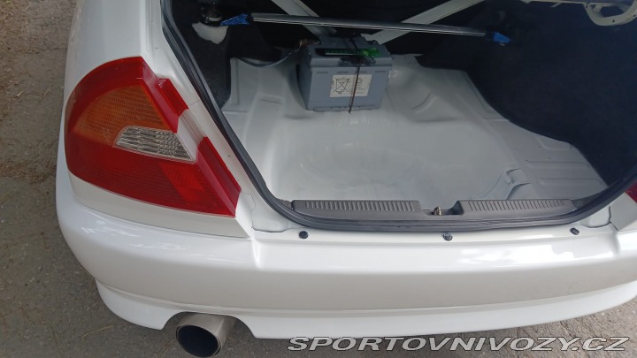 Mitsubishi Lancer EVO 6 LHD 1999 bílé pěkné 1999