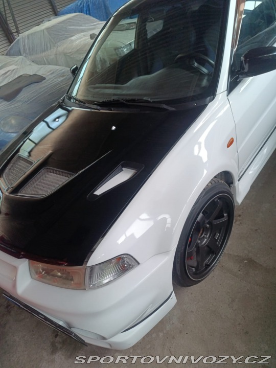 Mitsubishi Lancer EVO 6 LHD 1999 bílé pěkné 1999
