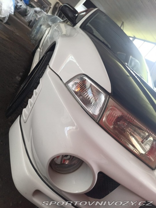 Mitsubishi Lancer EVO 6 LHD 1999 bílé pěkné 1999
