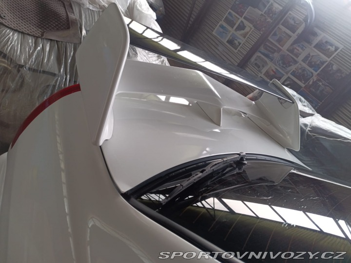 Mitsubishi Lancer EVO 6 LHD 1999 bílé pěkné 1999