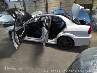 Mitsubishi Lancer EVO 6 LHD 1999 bílé pěkné 1999