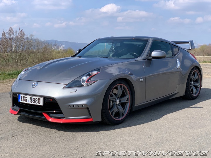 Nissan 370 Z NISMO 2011
