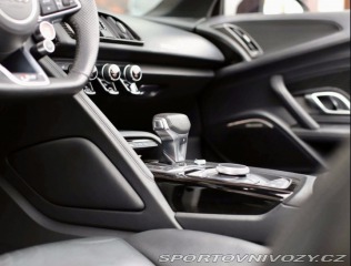 Audi R8 5.2 V10 SPYDER Quattro 2017