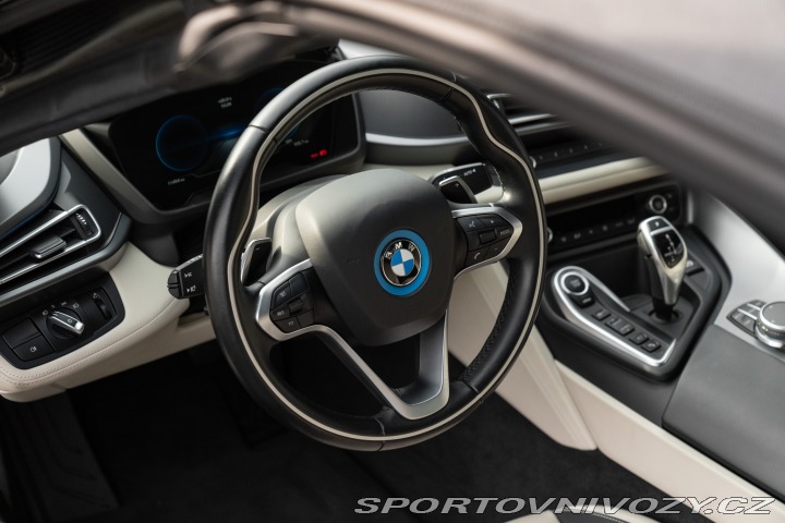 BMW i8 roadster 2018