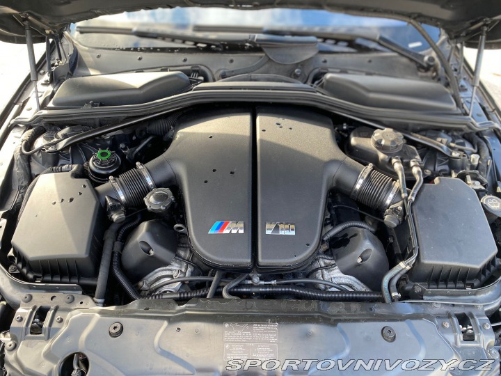 BMW M5 E60 2005
