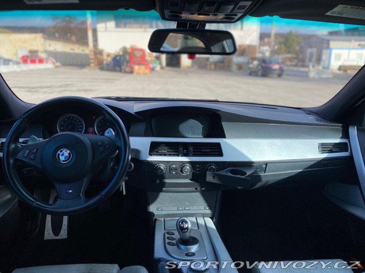 BMW M5 E60 2005