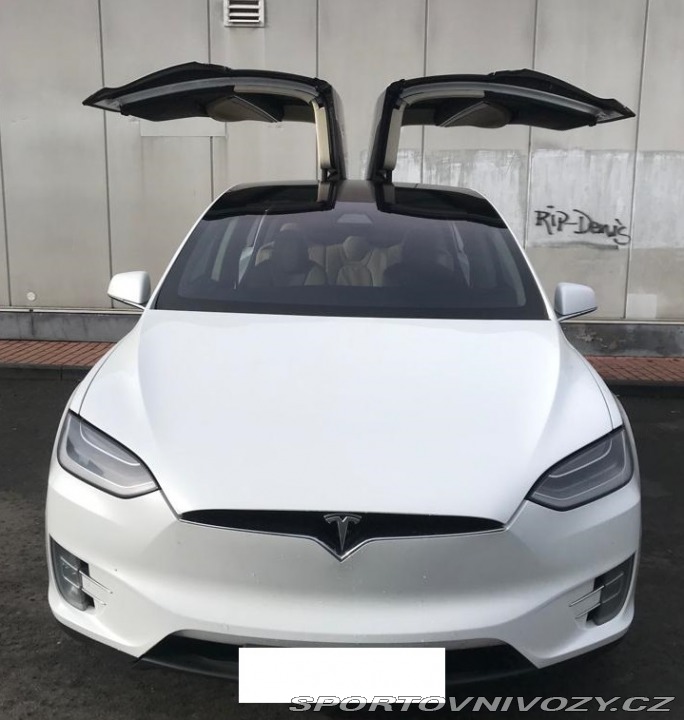 Tesla Model X P100D performance 2017