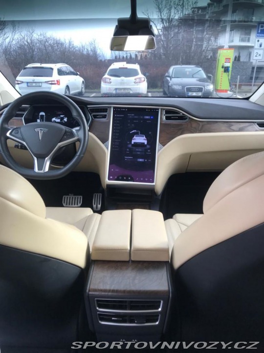 Tesla Model X P100D performance 2017