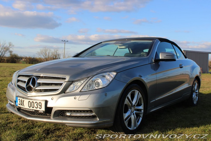 Mercedes-Benz E 220 CDI CABRIOLET 2013