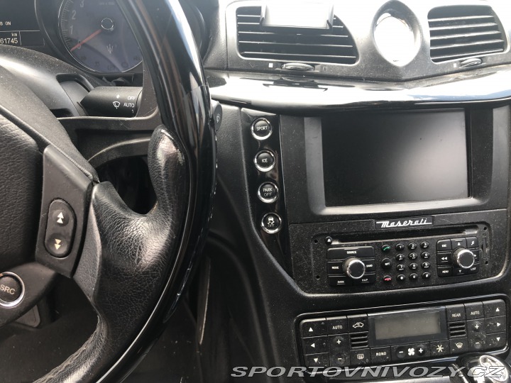 Maserati GranCabrio 2012
