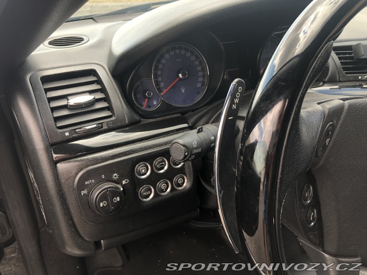 Maserati GranCabrio 2012