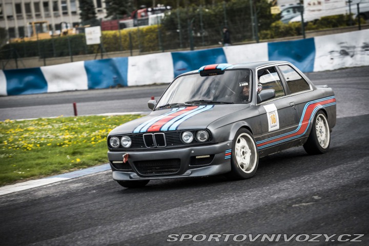 BMW 3  1983