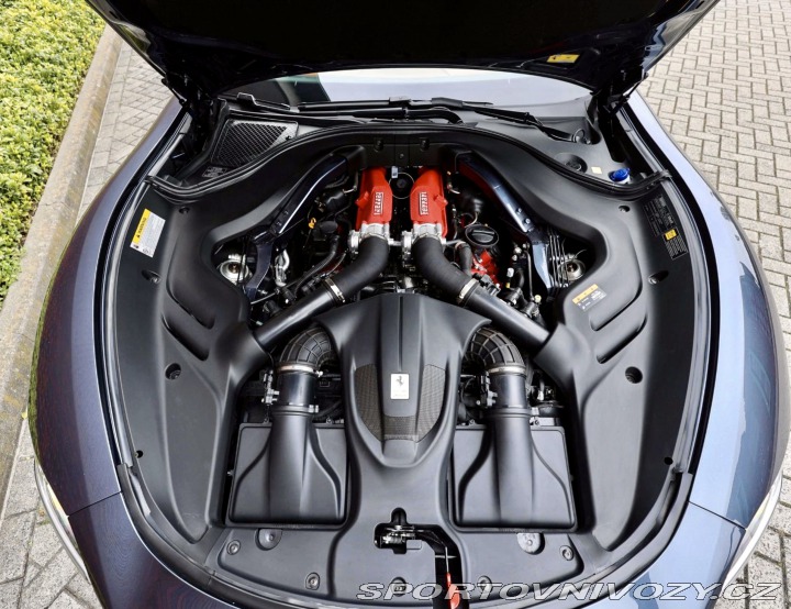 Ferrari Roma 3.9T V8 2021