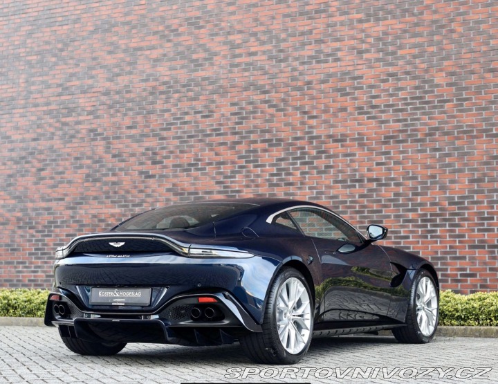 Aston Martin V8 VANTAGE Exclusive 2021